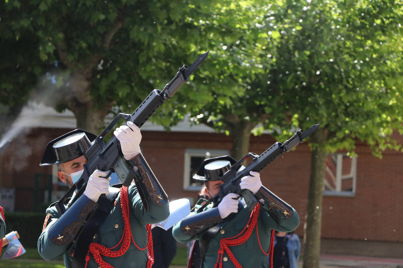 Fotos: Actos conmemorativos del 178 aniversario de la Guardia Civil en León