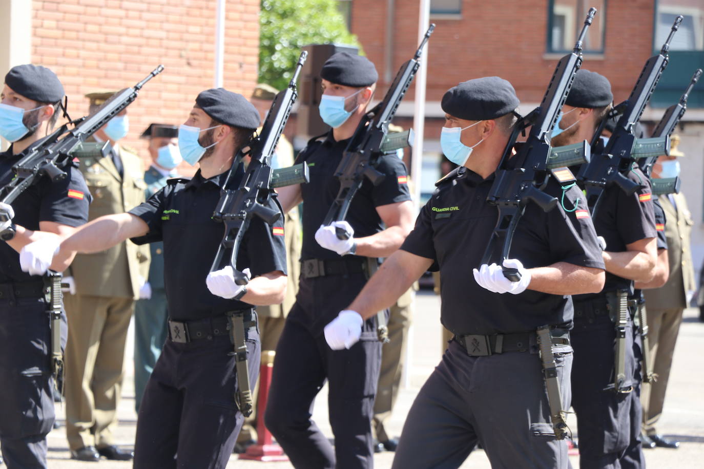 Fotos: Actos conmemorativos del 178 aniversario de la Guardia Civil en León