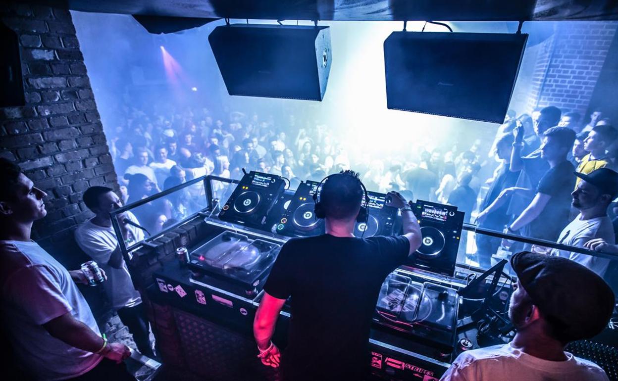 Así serán a partir de ahora las fiestas de menores leoneses en las discotecas