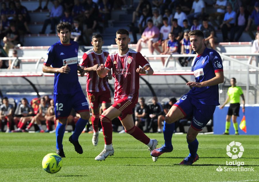 La visita a Lezama ha sido el cierre de temporada para una Deportiva que ha soñado con el playoff y que despide a su entrenador más exitoso, Jon Pérez Bolo