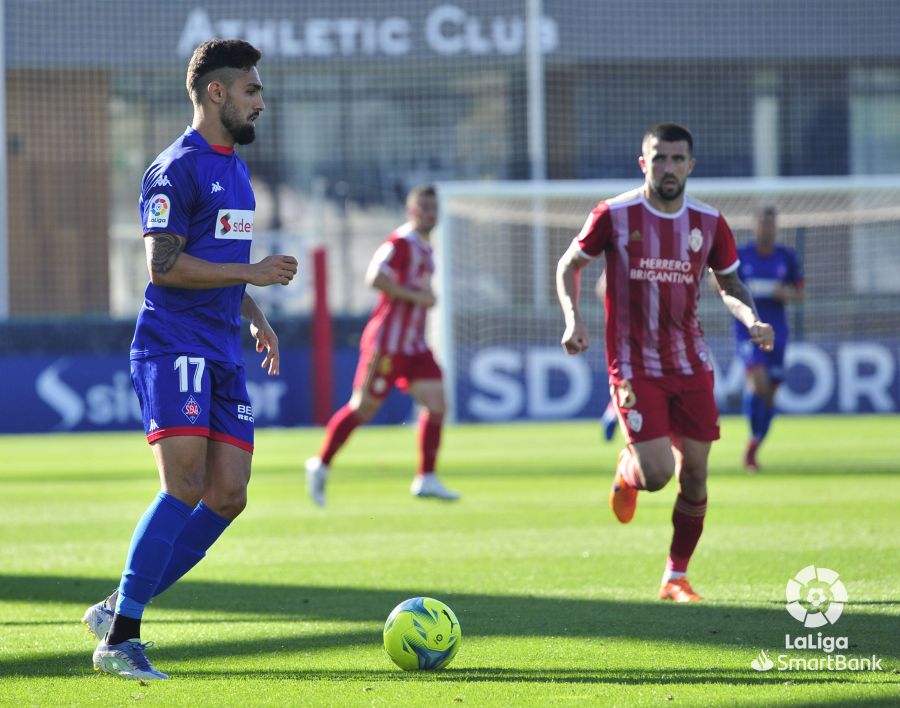 La visita a Lezama ha sido el cierre de temporada para una Deportiva que ha soñado con el playoff y que despide a su entrenador más exitoso, Jon Pérez Bolo