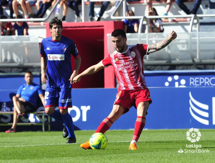 La visita a Lezama ha sido el cierre de temporada para una Deportiva que ha soñado con el playoff y que despide a su entrenador más exitoso, Jon Pérez Bolo