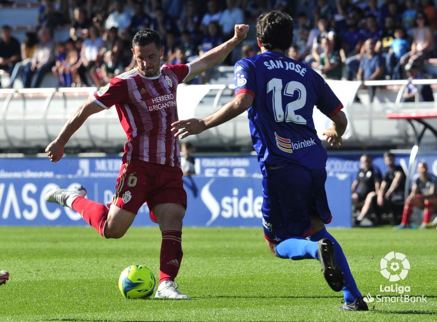 La visita a Lezama ha sido el cierre de temporada para una Deportiva que ha soñado con el playoff y que despide a su entrenador más exitoso, Jon Pérez Bolo