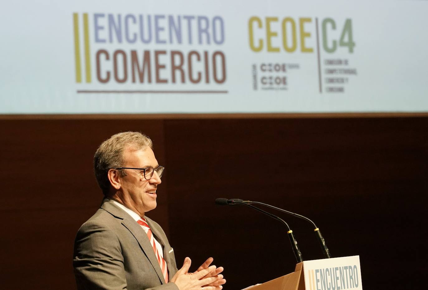 Imagenes del II Encuentro del Comercio C4-CEOE. 