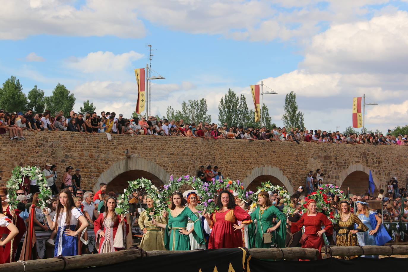 El palenque volvió a cobrar vida y se empapó de caballeros dispuestos a dar batalla ante el Passo Honroso de Hospital de Órbigo.