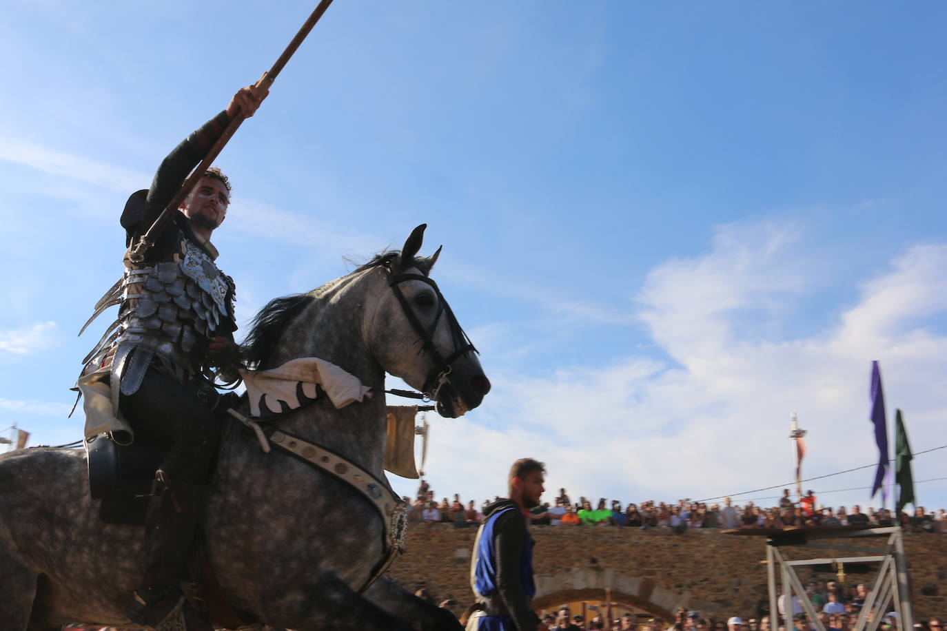 El palenque volvió a cobrar vida y se empapó de caballeros dispuestos a dar batalla ante el Passo Honroso de Hospital de Órbigo.