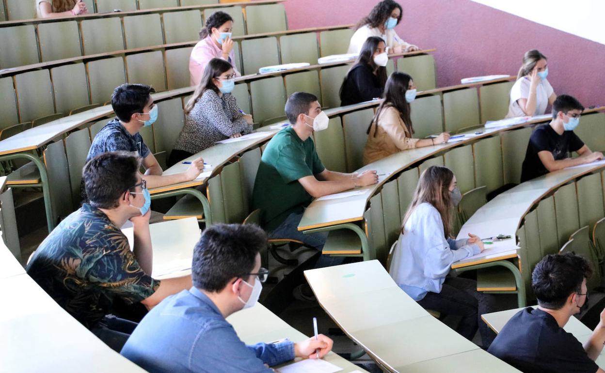 Las pruebas de acceso a la universidad se celebran los tres próximos días en la provincia.