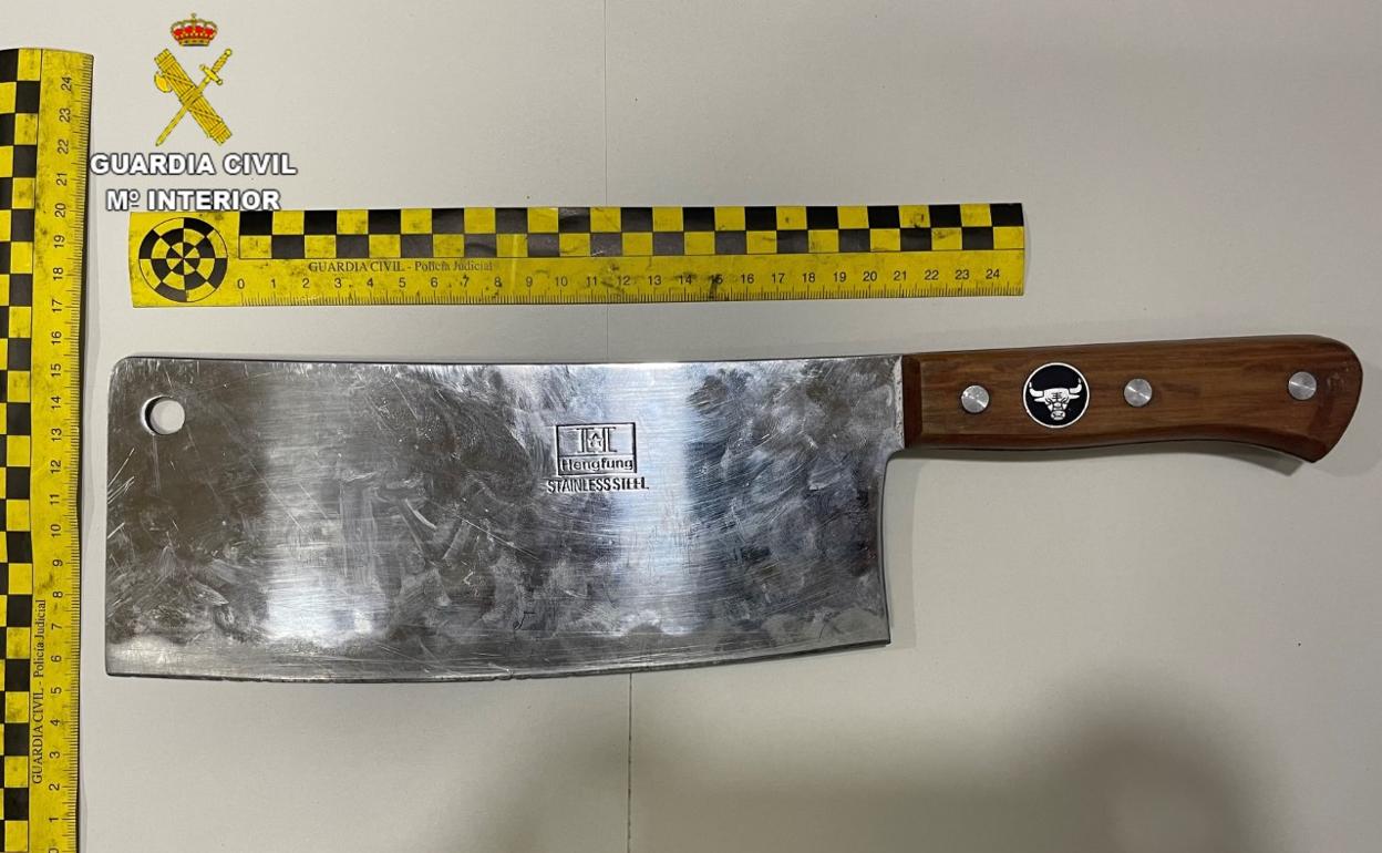 Detenido un hombre por agredir con un cuchillo a una enfermera
