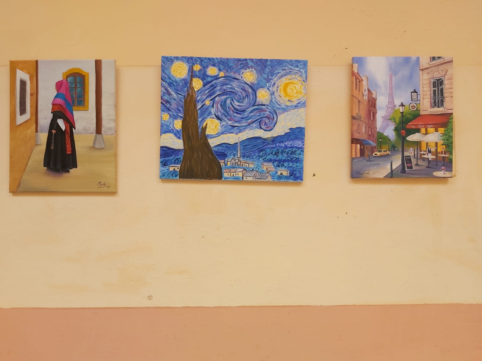 Los alumnos de la Escuela de Pintura del Recreo exponen en el Patio de su sede social en San Marcelo