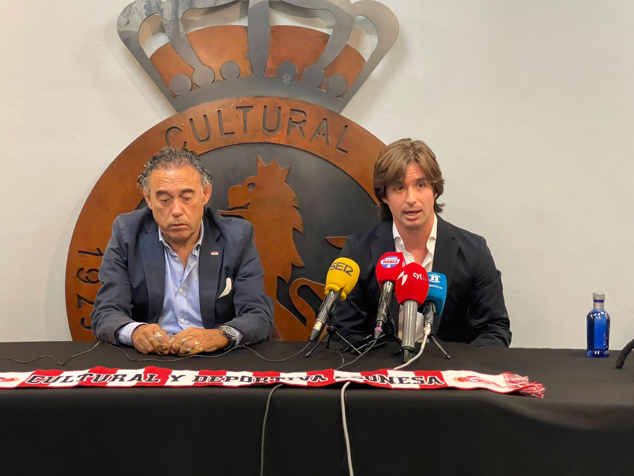 El valenciano se ha presentado como nuevo director deportivo de la Cultural y afronta una nueva etapa en León