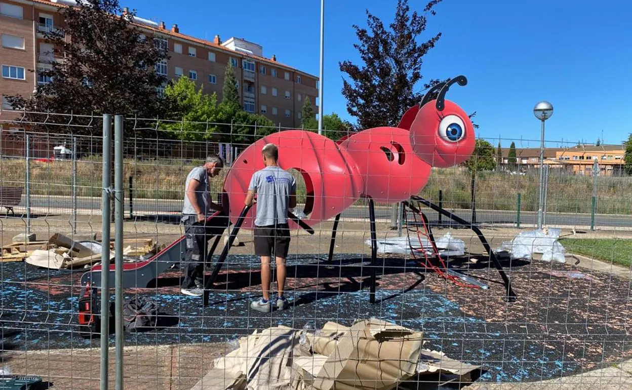 Remodelado integralmente el parque infantil Vallezate – Ayuntamiento de  Valencia de Don Juan