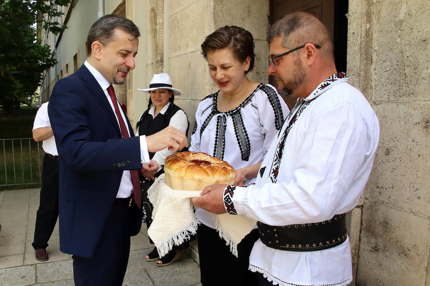 Celebración de la fiesta de Pentecostés por el rito oriental. 