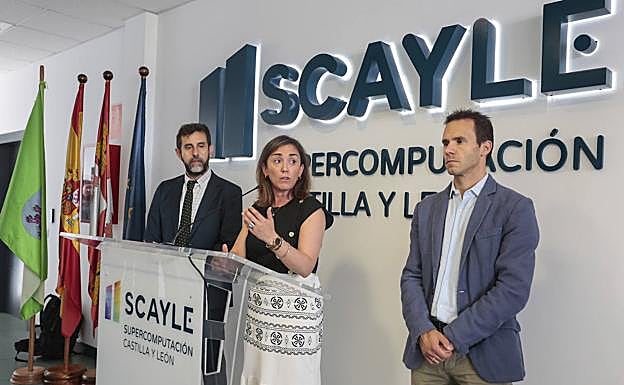 La consejera de Transformación Digital en su visita a León. 