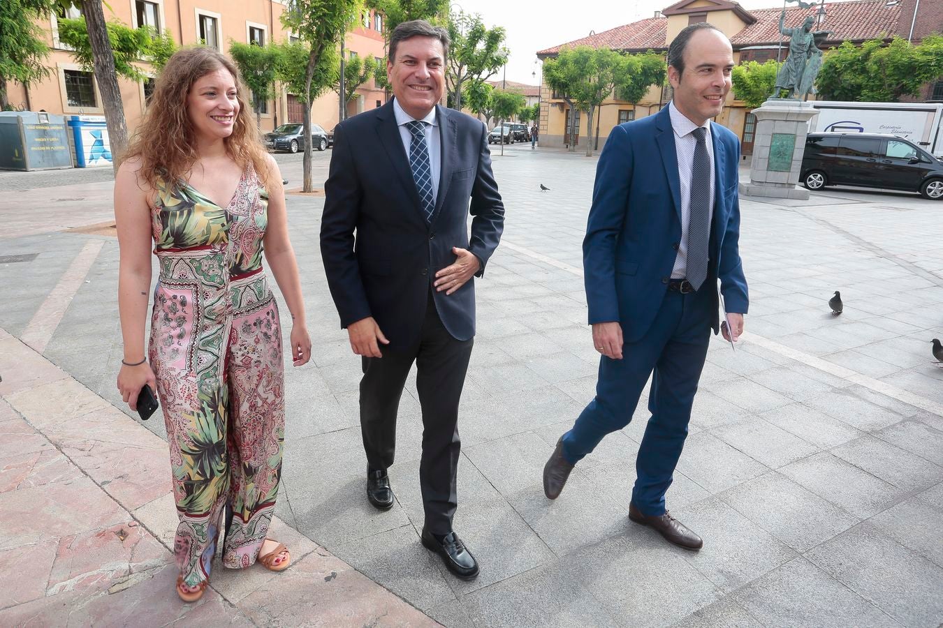 El consejero de Economía y Hacienda y portavoz, Carlos Fdez. Carriedo, participa en los actos del 25 aniversario del Ente Regional de la Energía. 