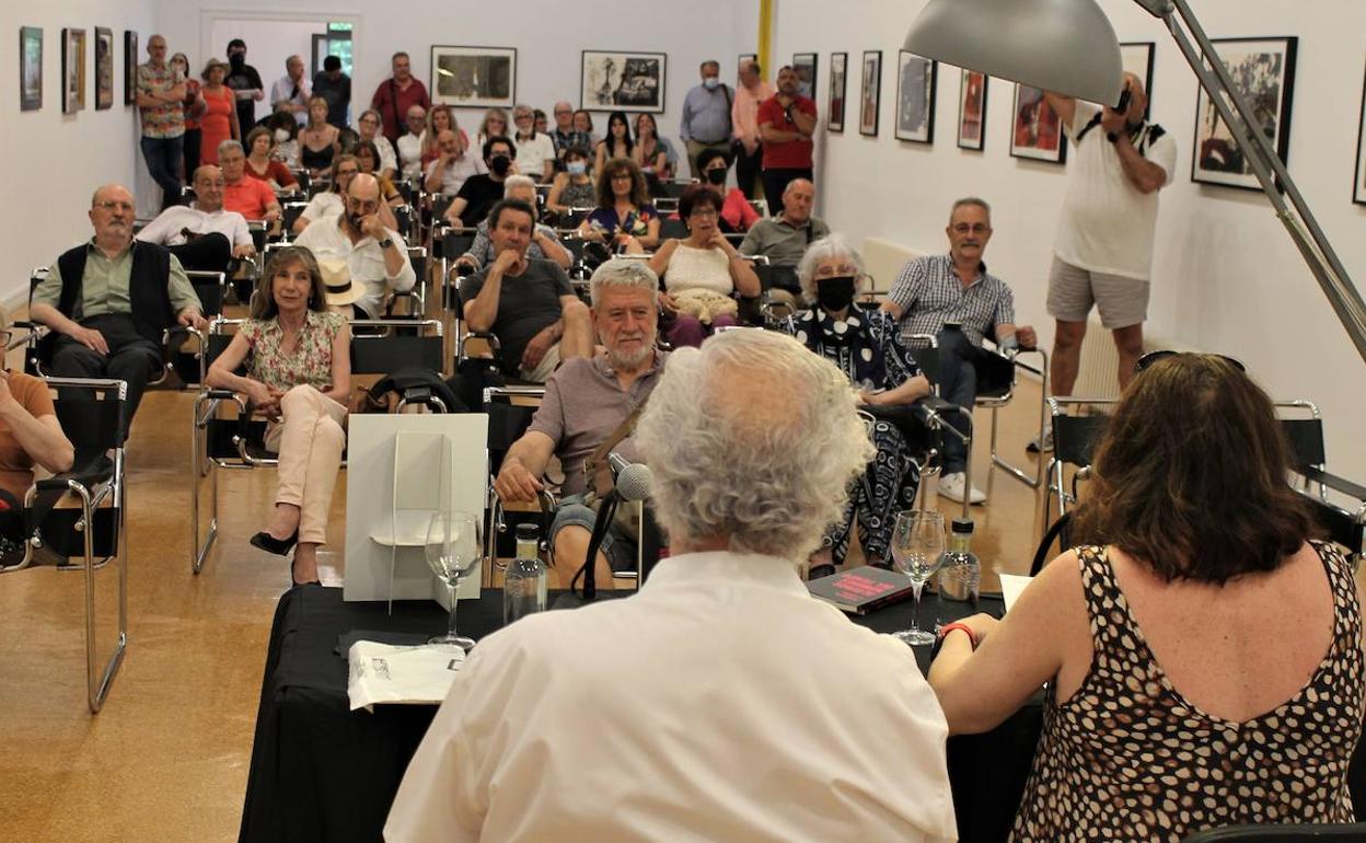 Presentación en el Albéitar del libro 'Algunos Nombres del Tiempo'. 