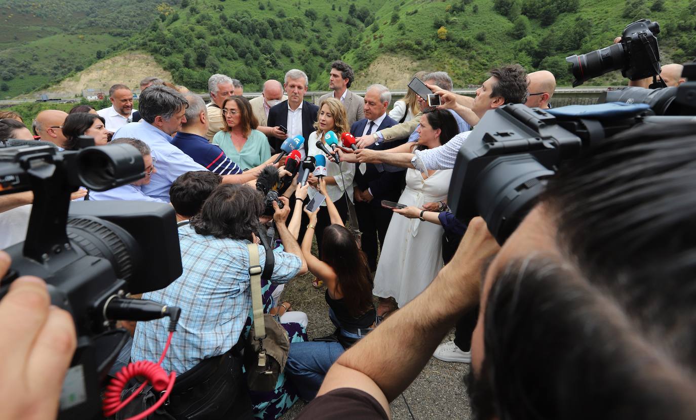 Fotos: Visita al viaducto caído en El Bierzo