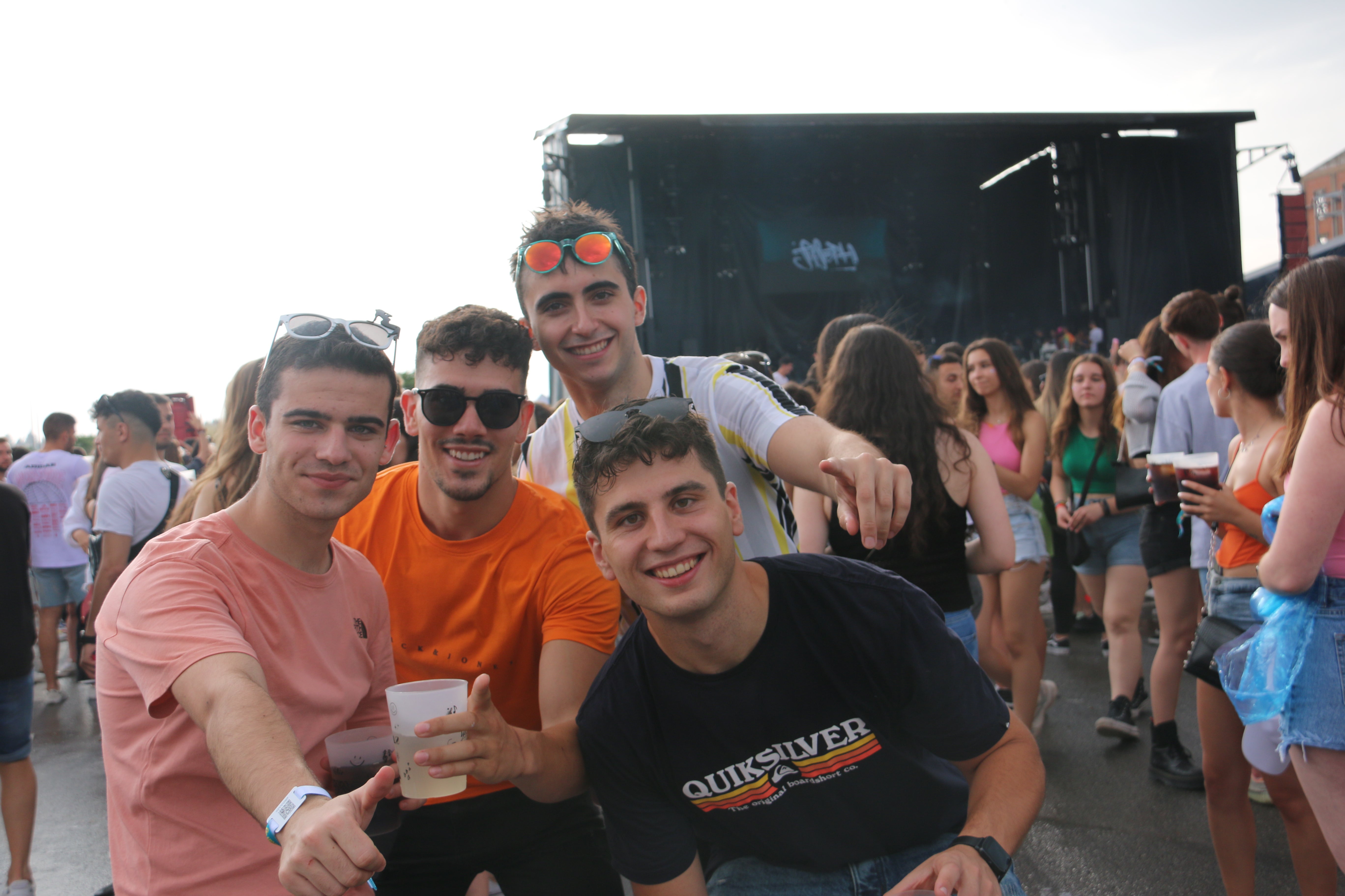 El Monoloco Fest acoge una segunda edición con casi 8.000 jóvenes congregados en el Palacio de exposiciones de León. 