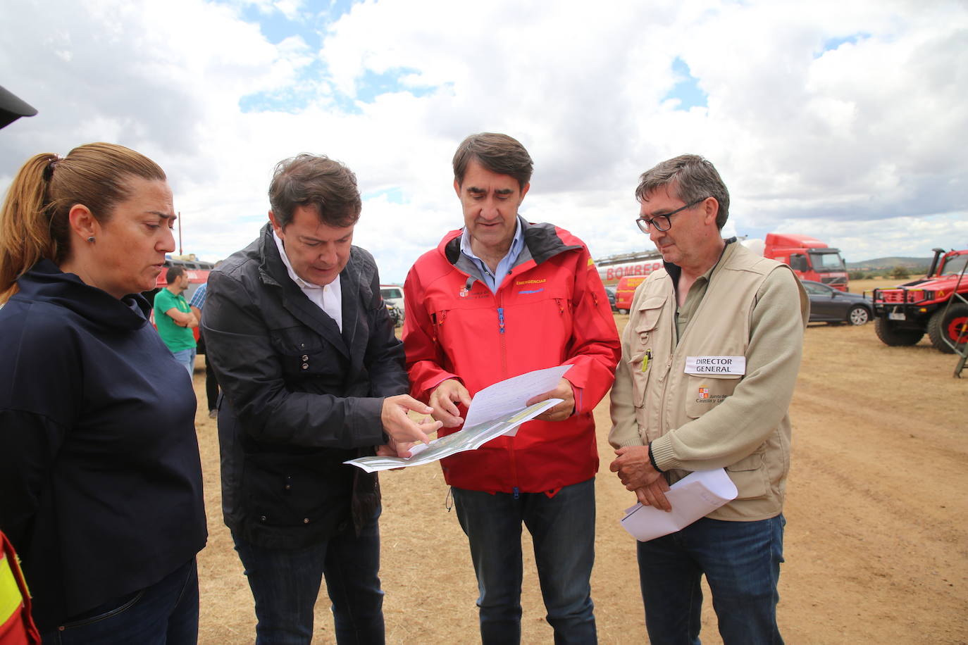 Fotos: Mañueco anuncia desde Sarracín de Aliste (Zamora) un plan especial de recuperación medioambiental y socioeconómica