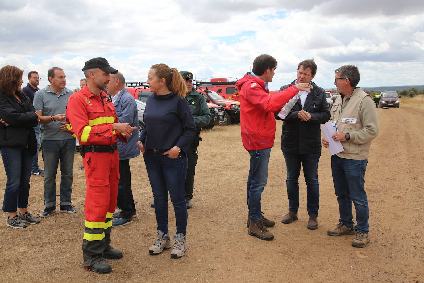 Fotos: Mañueco anuncia desde Sarracín de Aliste (Zamora) un plan especial de recuperación medioambiental y socioeconómica