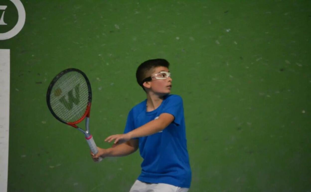 Participante en el Campeonato de España escolar de pelota. 