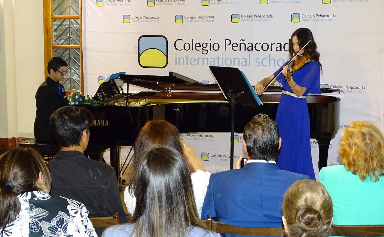 La música clásica pone el broche final al curso en el colegio Peñacorada