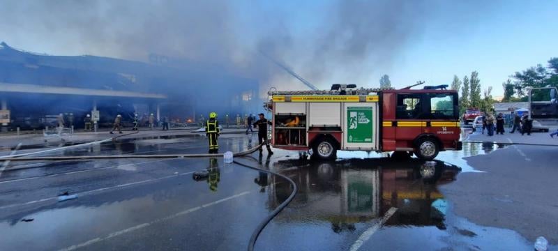 Fotos: Ataque con misiles a un centro comercial en Ucrania