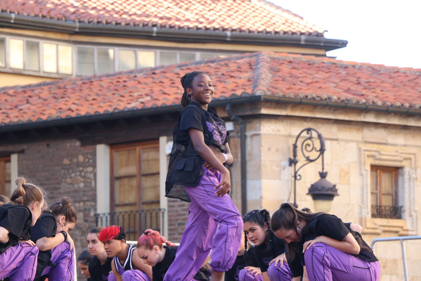 Actuación de Cras Dance en León. 