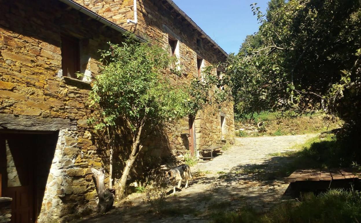 Imagen de archivo de una de las viviendas del pueblo. 