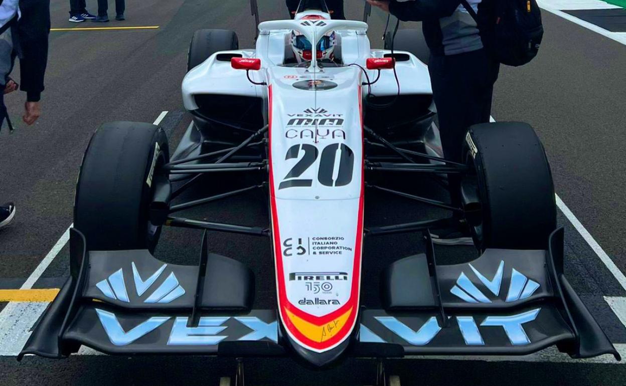 David Vidales, en la parrilla de salida de Silverstone, antes de comenzar el GP de Silverstone este domingo. 