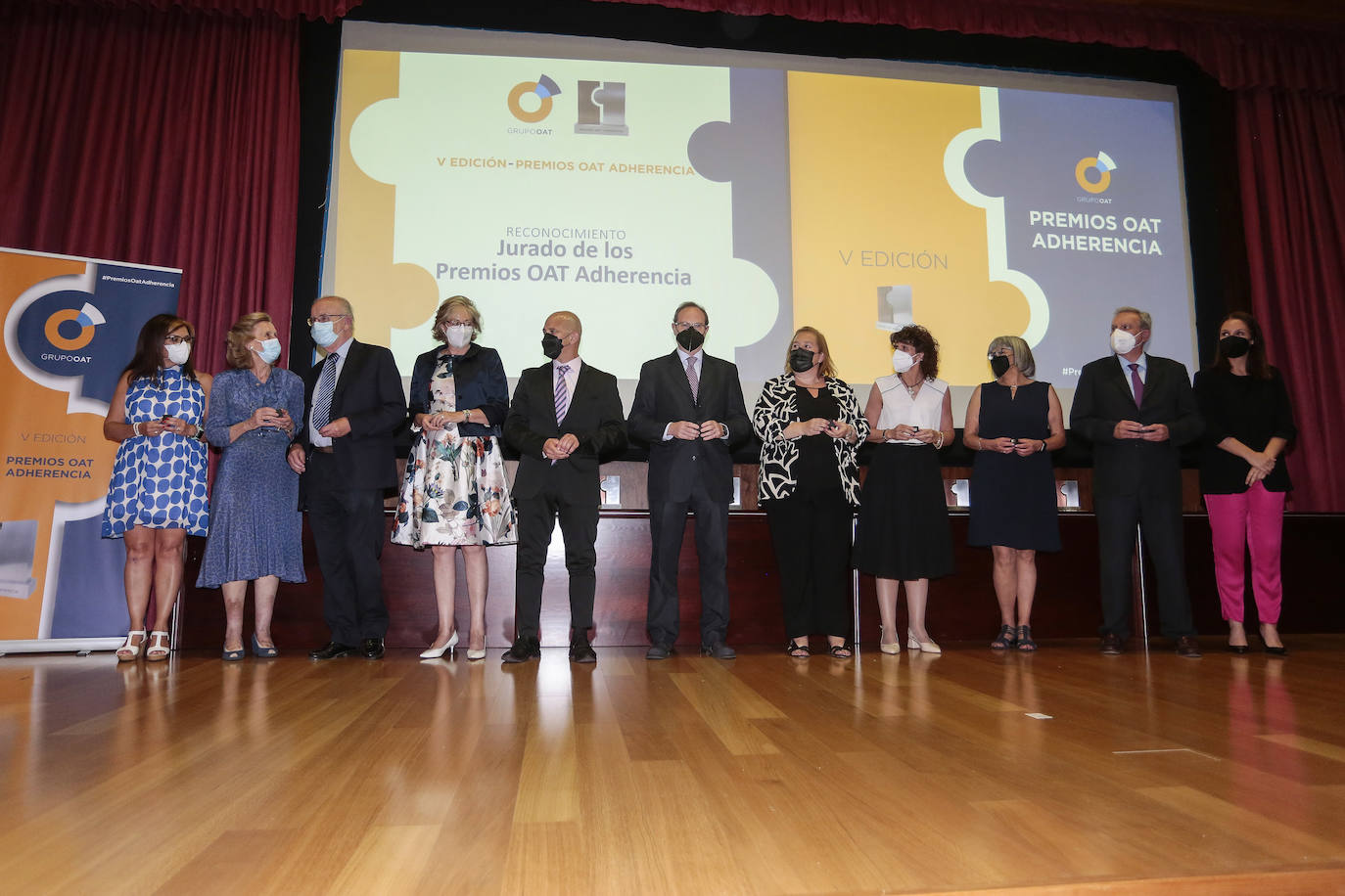 Alejandro Vázquez inaugura la V edición de la entrega de los premios 'OAT Adherencia' en León