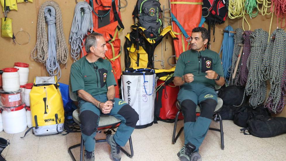 Isidoro Álvarez y Ovidio Abad durante la entrevista