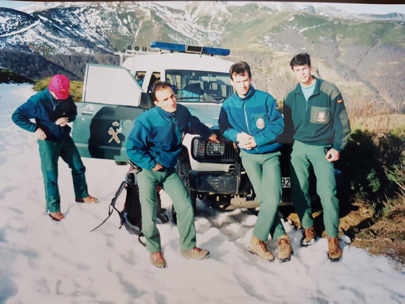 Fotos: Los GREIM Isidoro Álvarez, «Bumer» y Ovidio Abad expertos con más de 30 años en el rescate de montaña