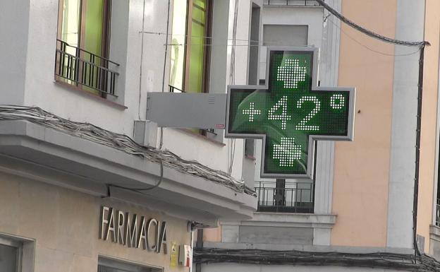 Nunca hubo tanto calor en León en un mes de julio: «Esto es un infierno»