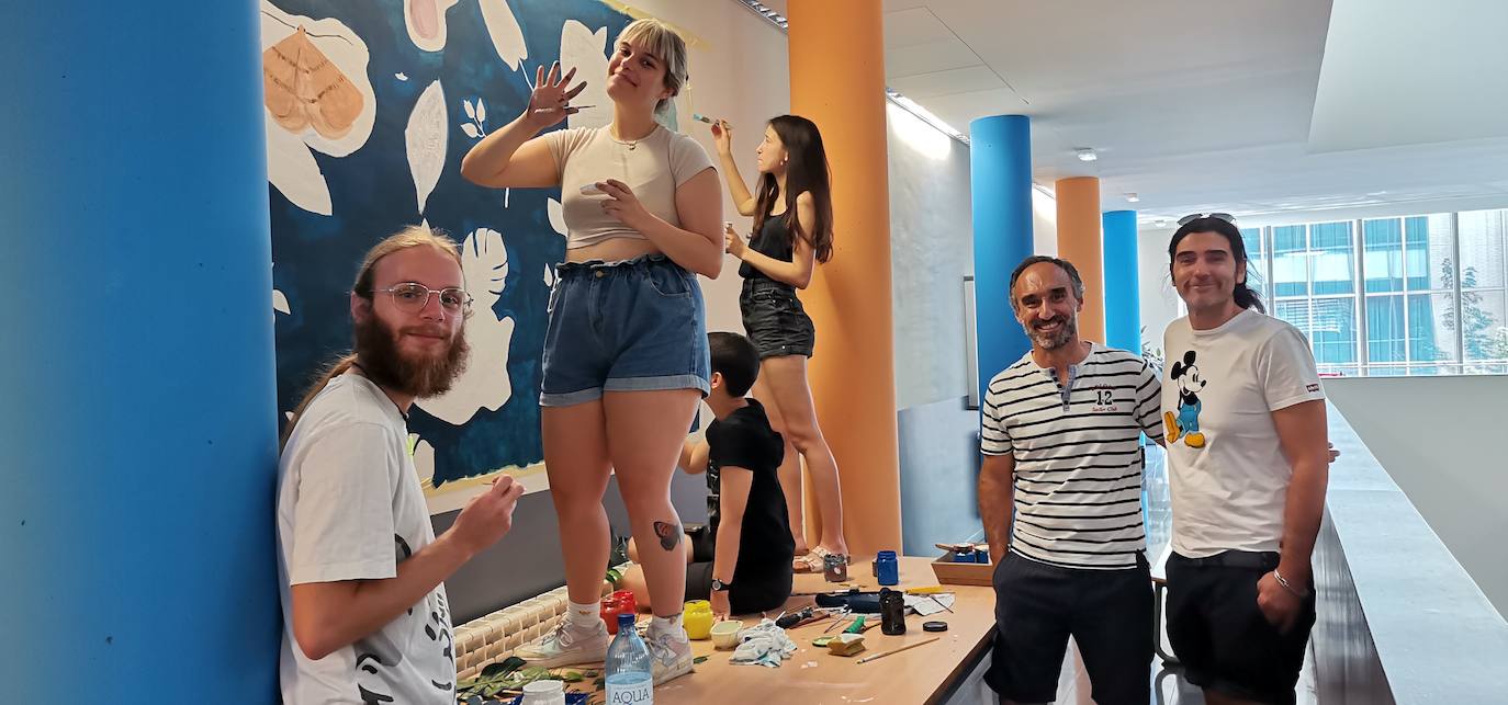 La actividad ha servido como sesión final de BioArt, una iniciativa entre Biología y Arte