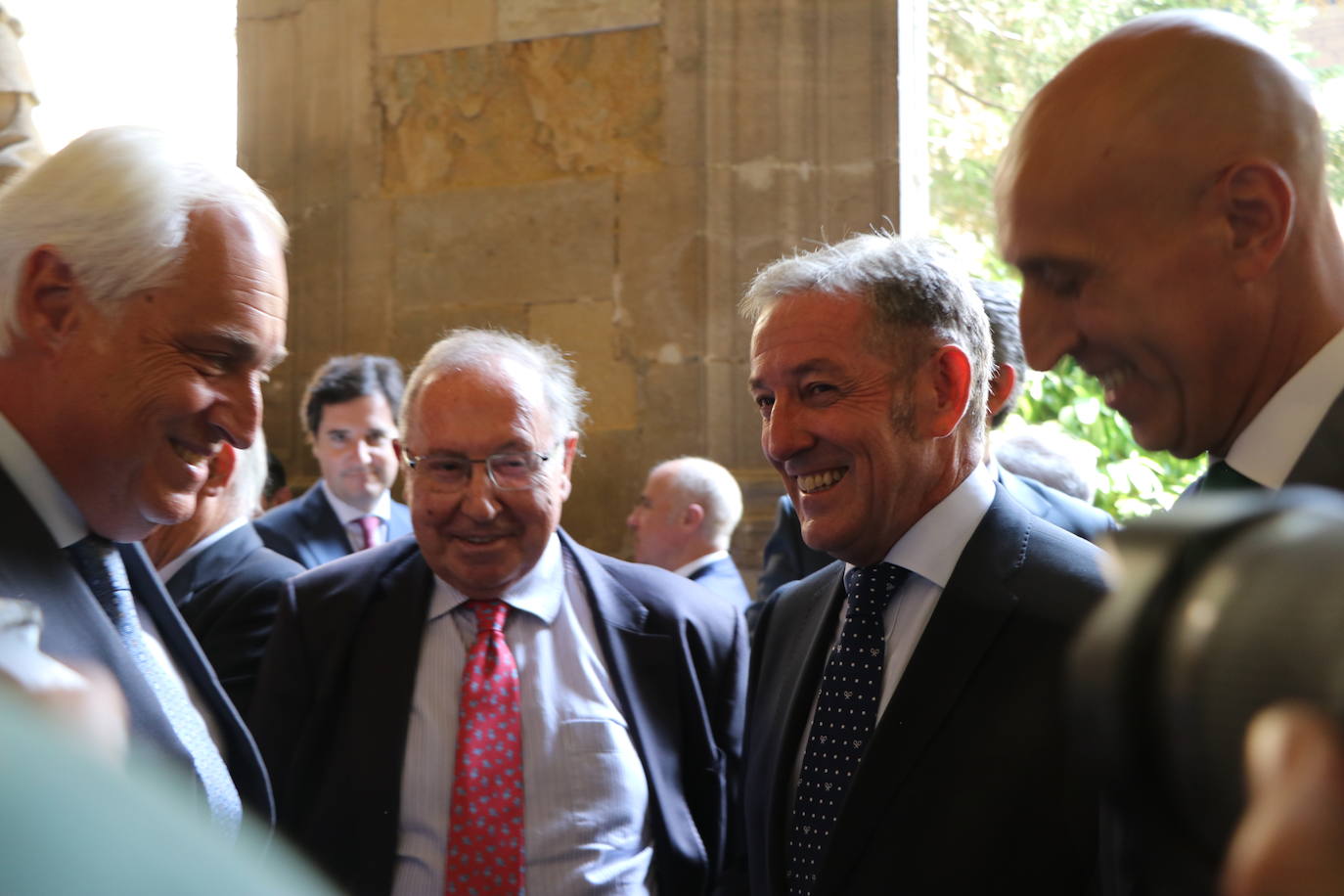 Fotos: Medalla de oro de la Cámara de Comercio a Manuel Lamelas