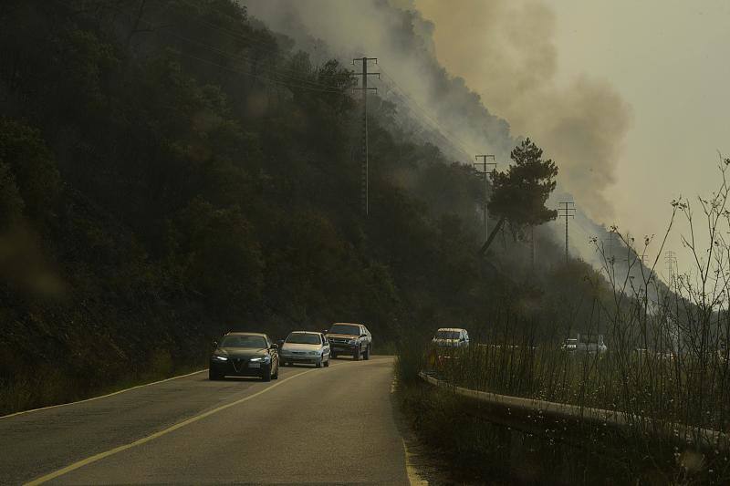 Fotos: Incendio en El Barco de Valdeorras