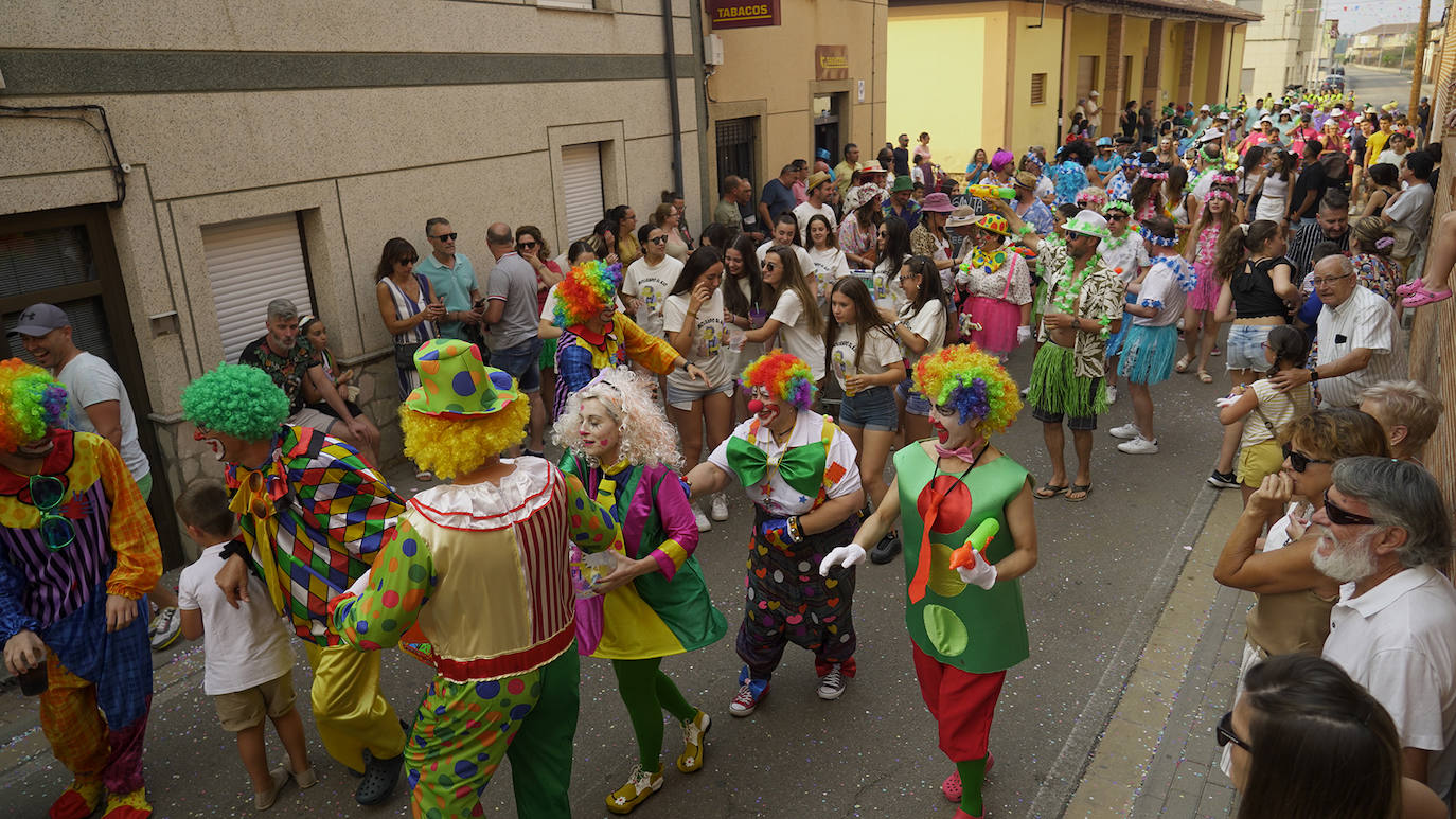 Fotos: Las carrozas toman Santa Marina del Rey