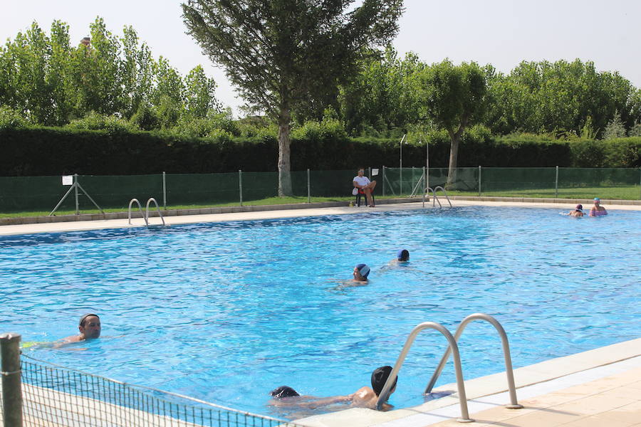 Una de las piscinas de Laguna de Negrillos. 