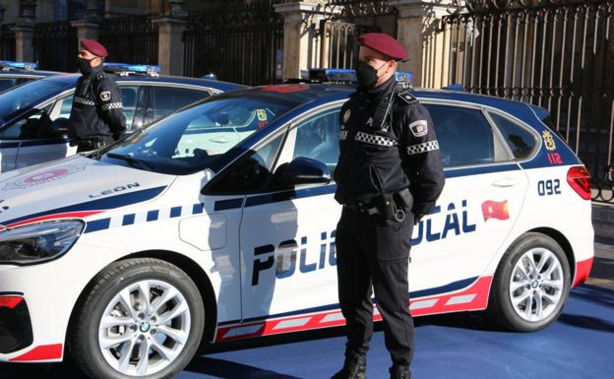 Imagen de archivo de la presentación de los coches de la policía local. 