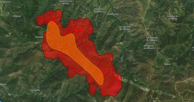 Evolución de los incendios de Puente de Domingo Flórez y Montes de Valdueza.