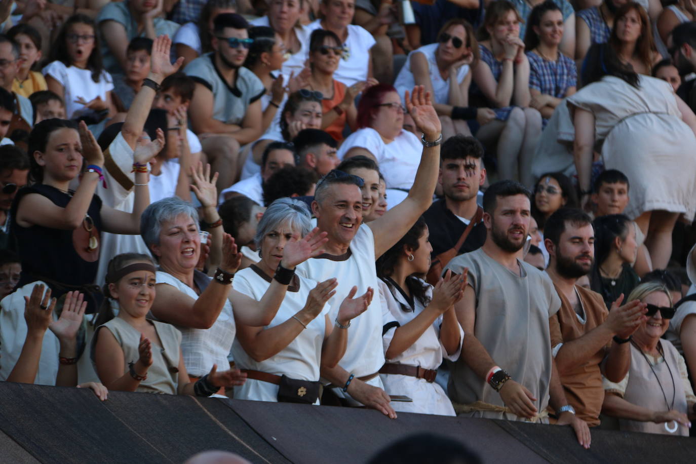 Lucha entre Astures y Romanos en el Anfiteatro de Asturica Augusta. 