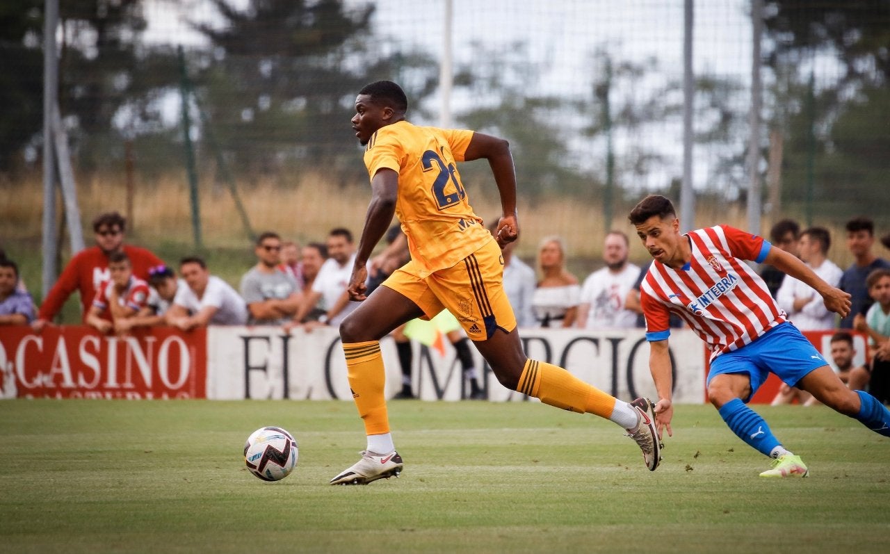 Fotos: Pretemporada de la Ponferradina