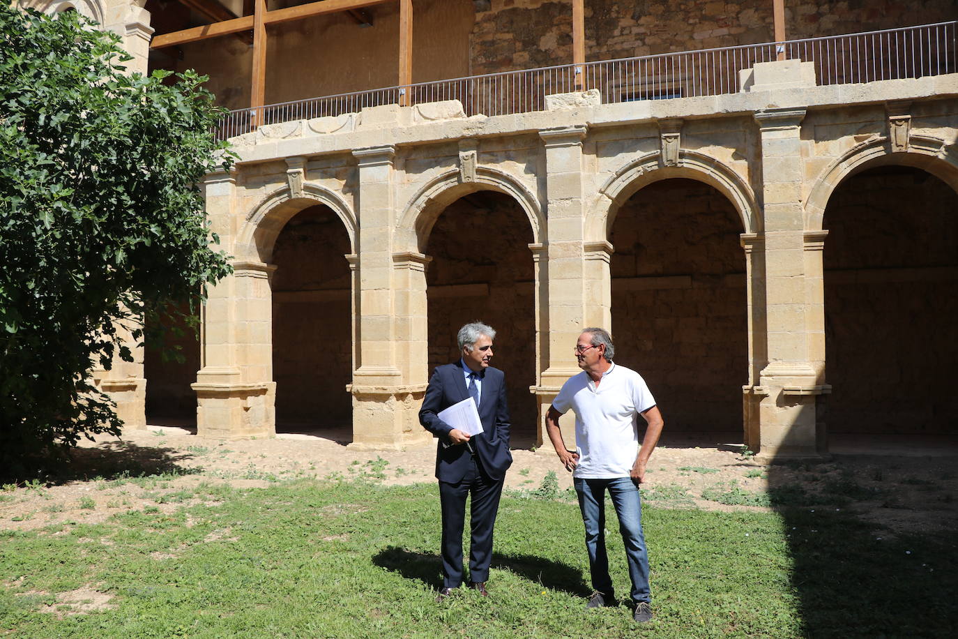 Finalizan las obras de restauración del Monasterio de Sandoval. 