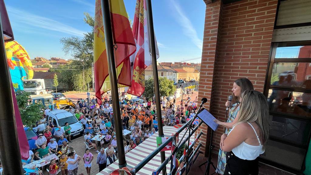 La Delegada Territorial, Ester Muñoz, señala en su pregón que la Fiesta es una gran ocasión para el fomento y promoción de Vino de la DO León