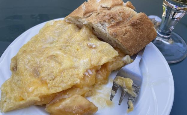 El exquisito pincho de tortilla del León Antiguo.