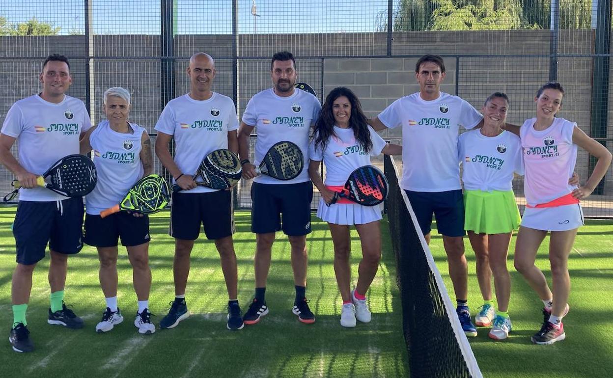 Inauguración de la pista deportiva en La Virgen.