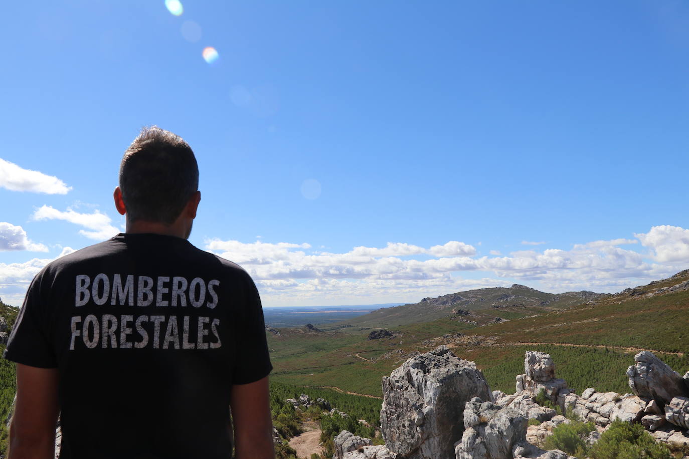 Juan Carlos González, bombero forestal