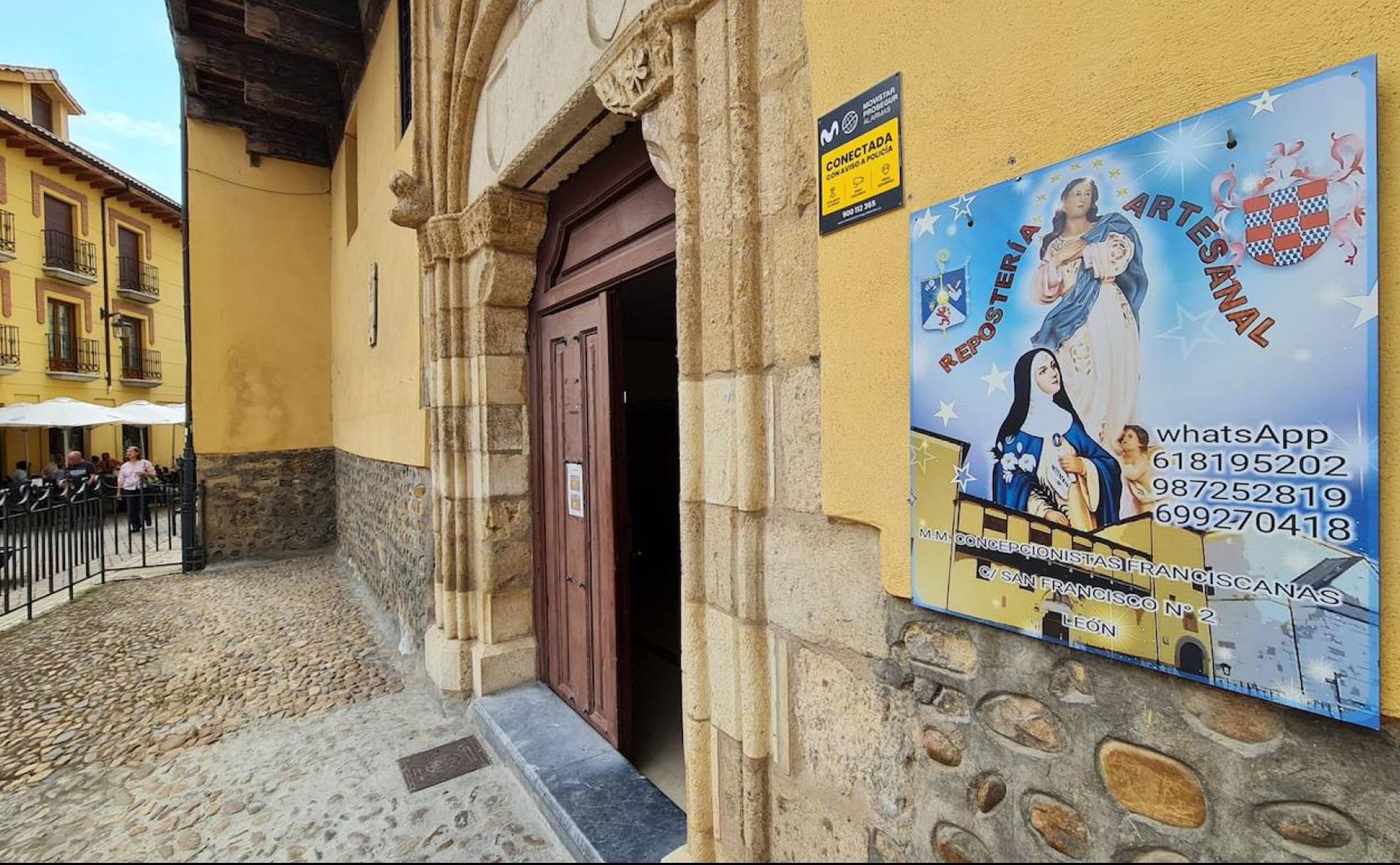 Las Madres Concepcionistas Franciscanas de León ofrecen una veintena de dulces elaborados en su convento.