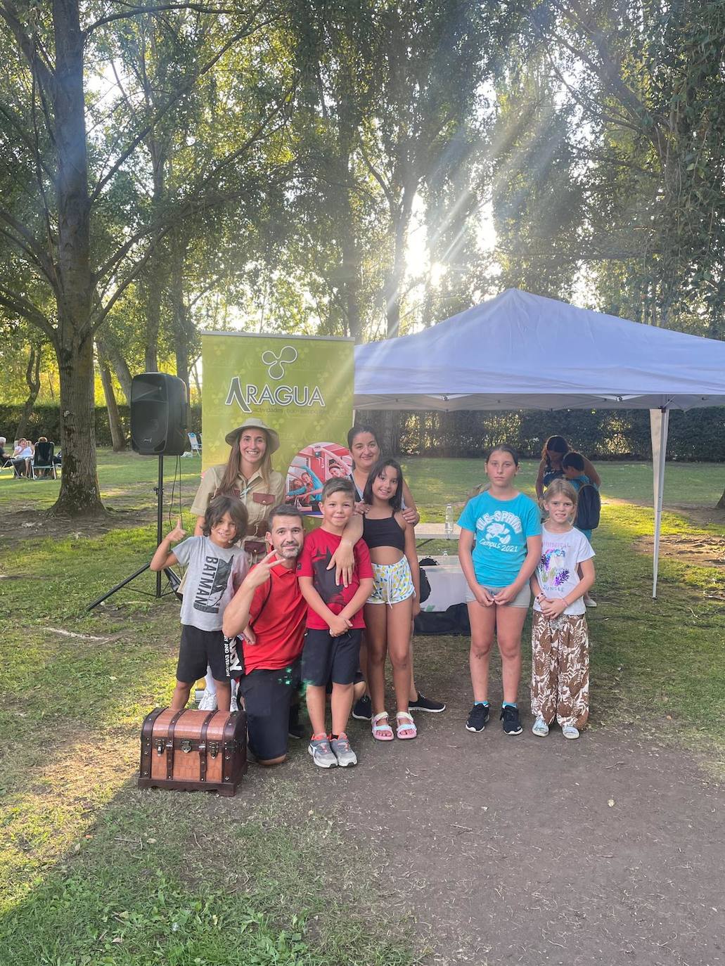 En ese espacio abierto y de la mano del Ayuntamiento de León se puede disfrutar de otra forma del verano: ahora participando en un escape street que hace las delicias de los más aventureros 