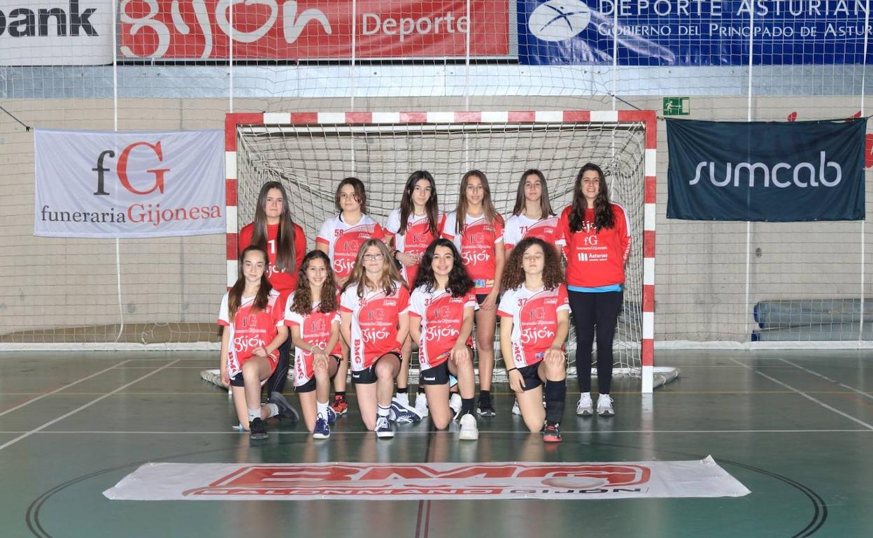 El equipo infantil del Balonmano Gijón ofrecerá un entrenamiento de puertas abiertas en Valencia de Don Juan.